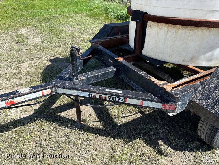 image for item FC5597 1999 Shop built Tank trailer