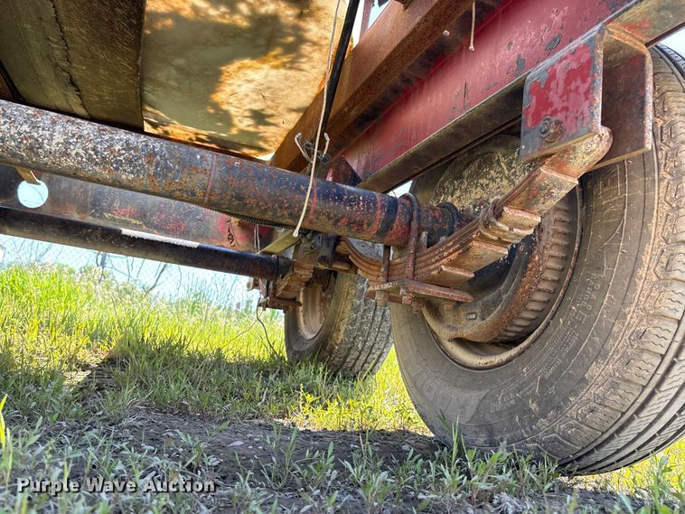 image for item FC5597 1999 Shop built Tank trailer