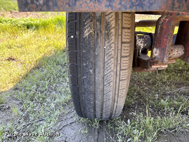 image for item FC5597 1999 Shop built Tank trailer
