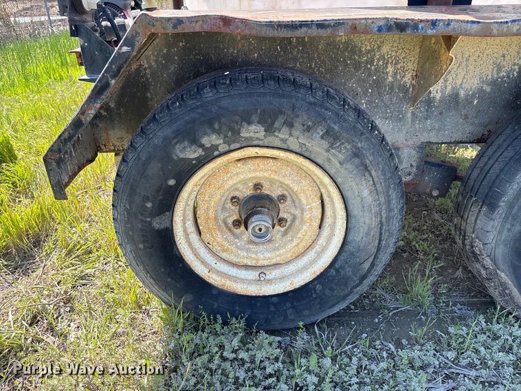 image for item FC5597 1999 Shop built Tank trailer
