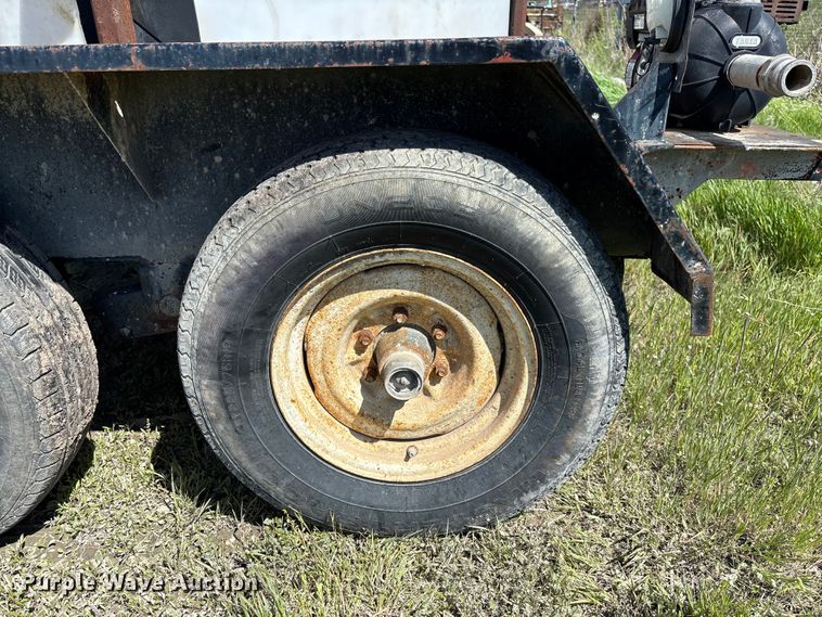 image for item FC5597 1999 Shop built Tank trailer