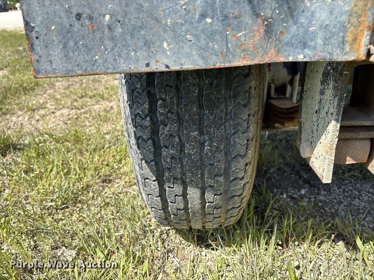 image for item FC5597 1999 Shop built Tank trailer