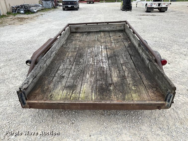 image for item FC5602 1987 Doolittle utility trailer