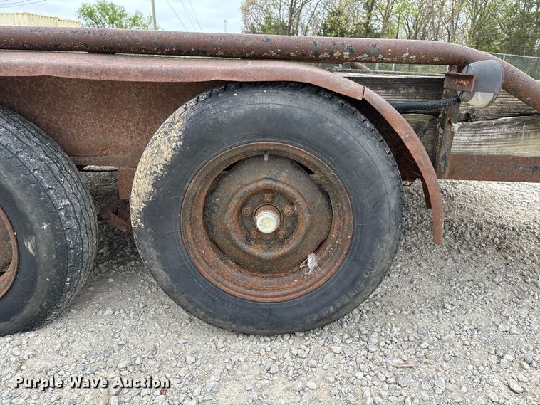 image for item FC5602 1987 Doolittle utility trailer