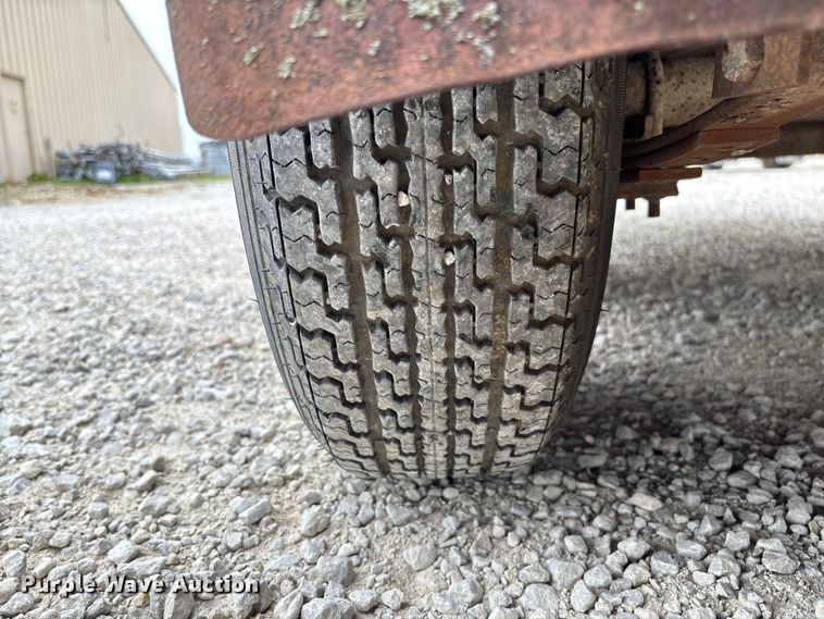 image for item FC5602 1987 Doolittle utility trailer