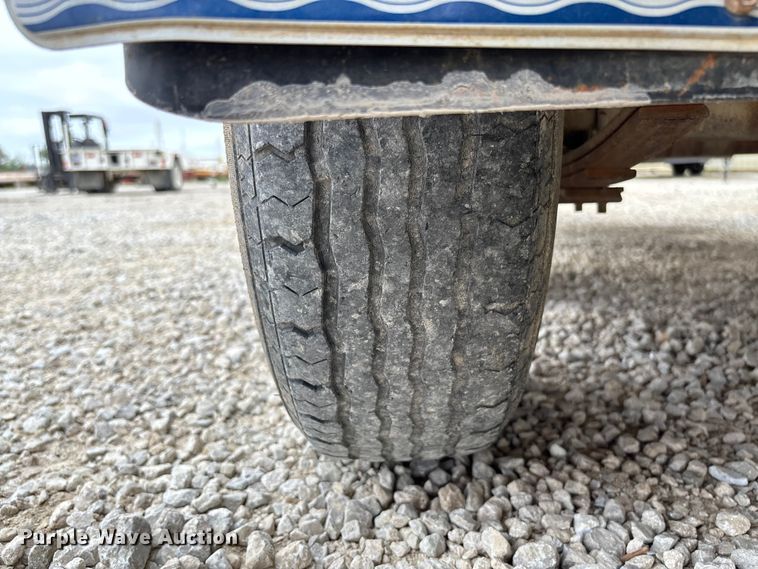 image for item FC5603 1987 Doolittle utility trailer