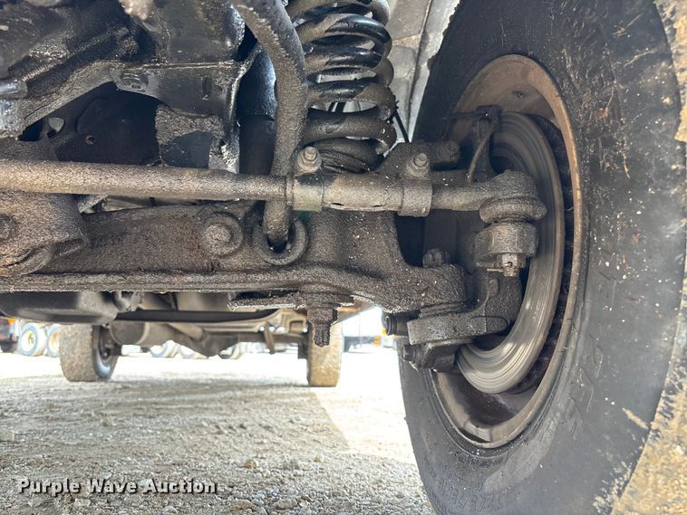 image for item FC5619 2003 Ford E350 van