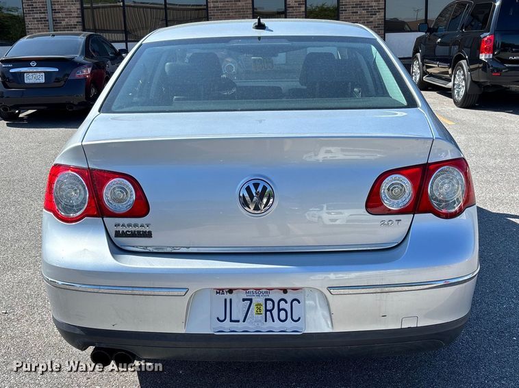 image for item FC5634 2010 Volkswagen Passat 