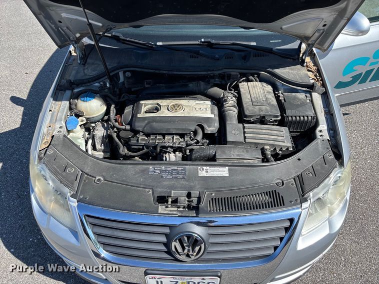 image for item FC5634 2010 Volkswagen Passat 