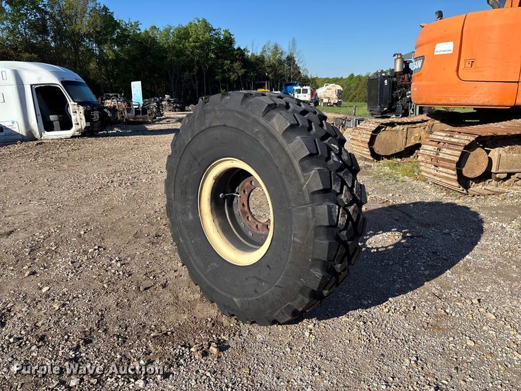 image for item FC5649 Goodyear Unisteel 16.00R20 tire and wheel