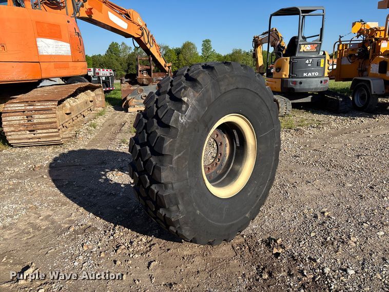 image for item FC5649 Goodyear Unisteel 16.00R20 tire and wheel