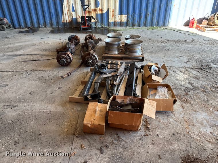 image for item FC5650 U-Joint Offroad E-series 4x4 conversion kit