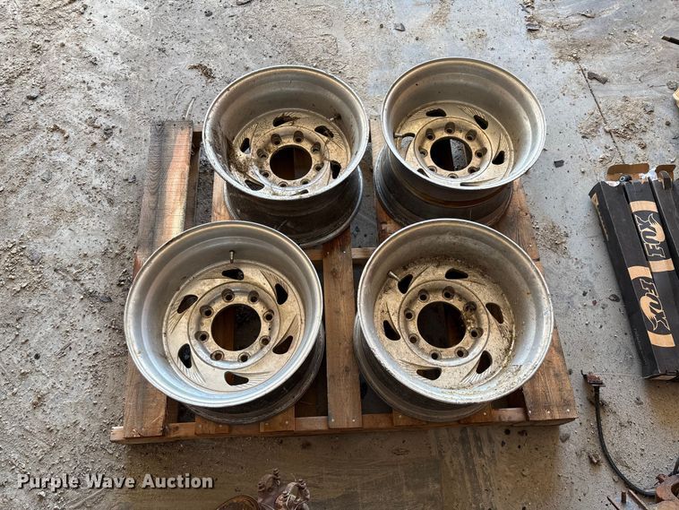 image for item FC5650 U-Joint Offroad E-series 4x4 conversion kit