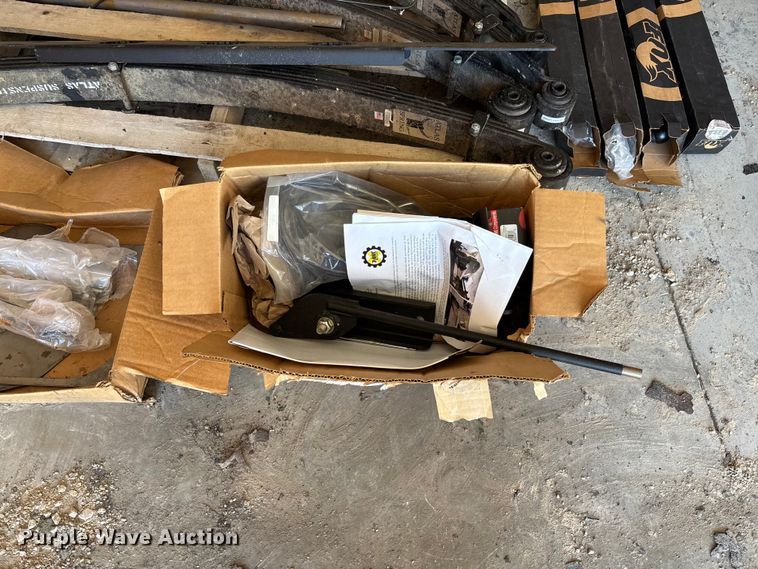 image for item FC5650 U-Joint Offroad E-series 4x4 conversion kit