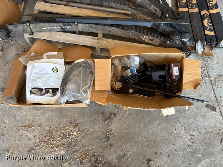 image for item FC5650 U-Joint Offroad E-series 4x4 conversion kit