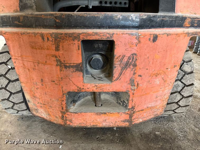 image for item FC5653 Nissan EH02A25V forklift