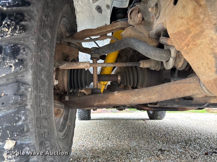 image for item FC5672 2005 Chevrolet Suburban 1500 SUV