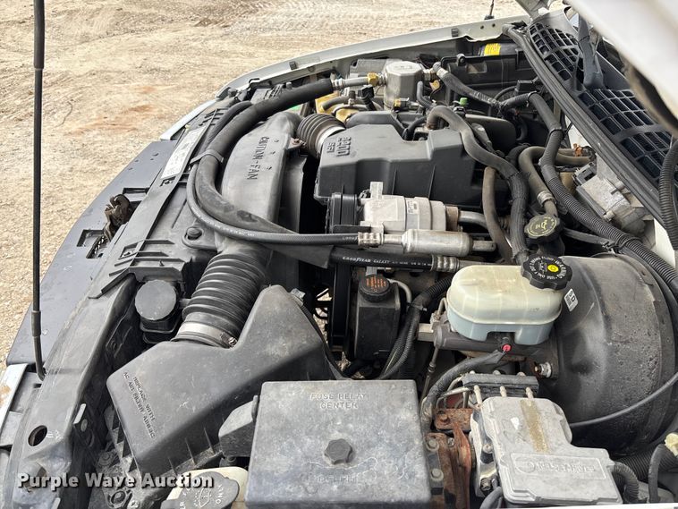 image for item FC5708 2001 Chevrolet S-10 Ext. Cab pickup truck