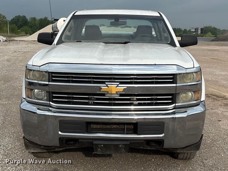 image for item FG0316 2015 Chevrolet Silverado 2500HD Ext. Cab pickup truck