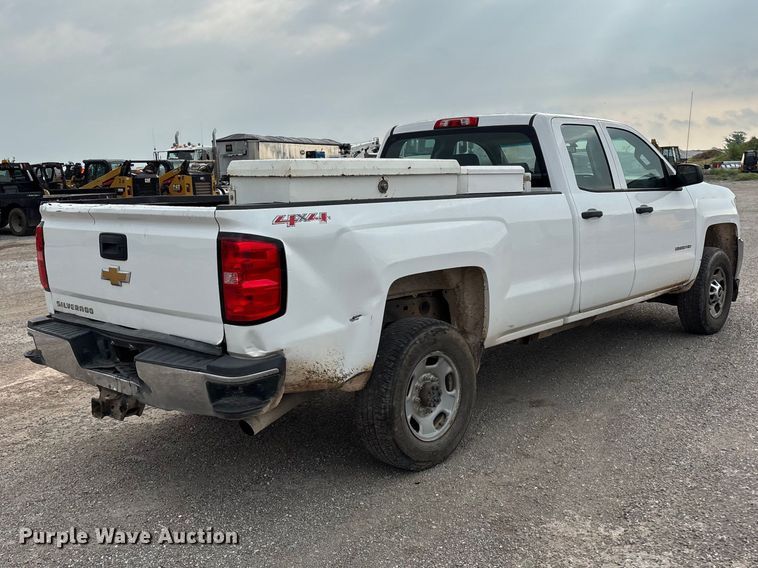 image for item FG0316 2015 Chevrolet Silverado 2500HD Ext. Cab pickup truck