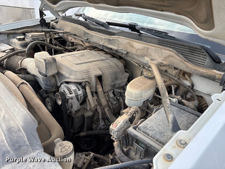image for item FG0316 2015 Chevrolet Silverado 2500HD Ext. Cab pickup truck