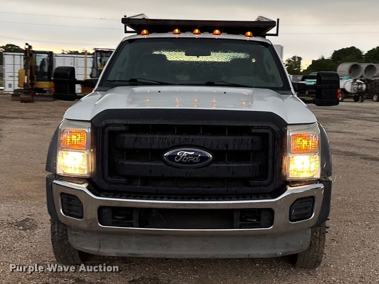 image for item FG0333 2013 Ford F450 Super Duty XL Crew Cab flatbed truck