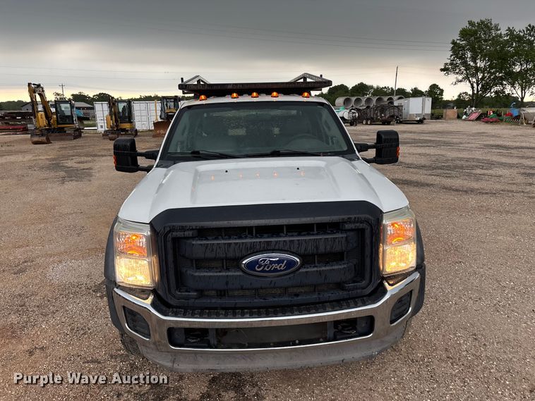image for item FG0333 2013 Ford F450 Super Duty XL Crew Cab flatbed truck