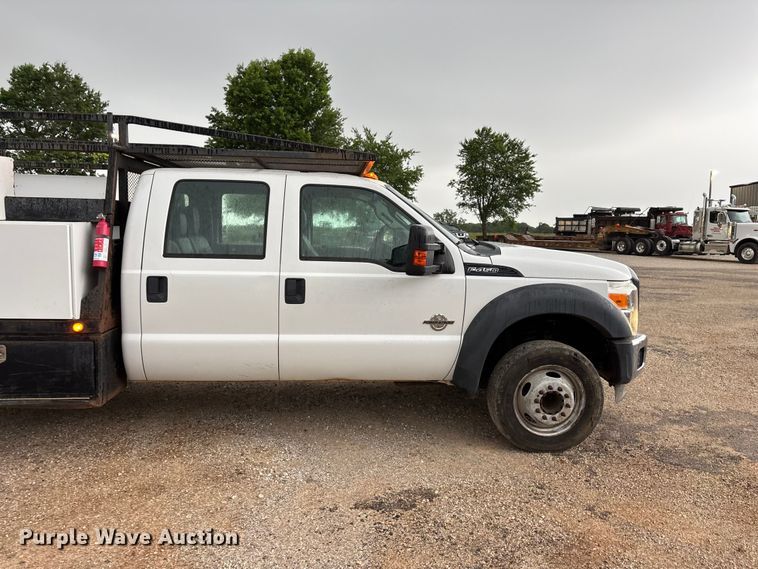 image for item FG0333 2013 Ford F450 Super Duty XL Crew Cab flatbed truck