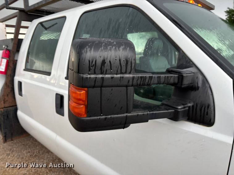 image for item FG0333 2013 Ford F450 Super Duty XL Crew Cab flatbed truck