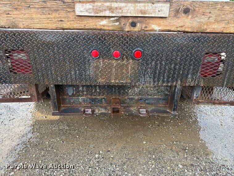 image for item FG0333 2013 Ford F450 Super Duty XL Crew Cab flatbed truck