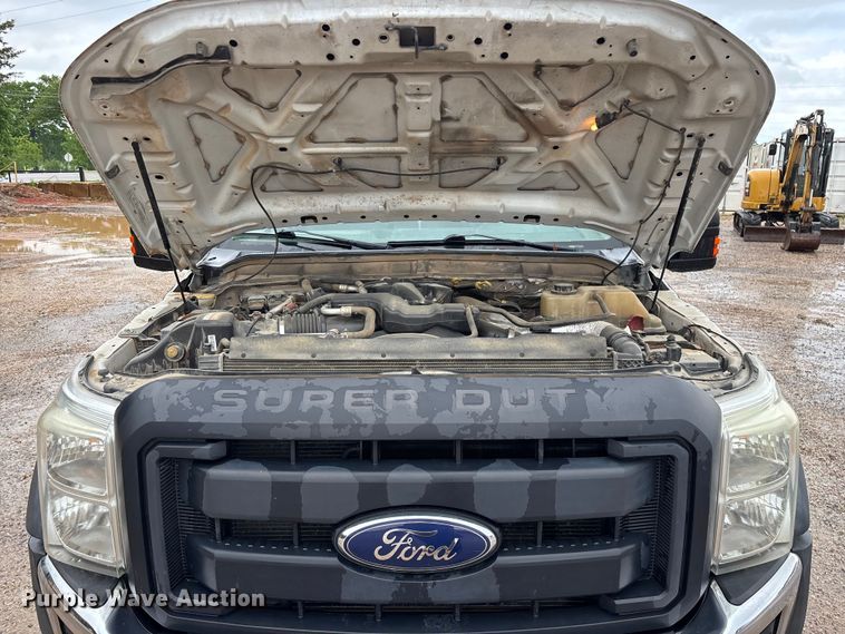 image for item FG0333 2013 Ford F450 Super Duty XL Crew Cab flatbed truck