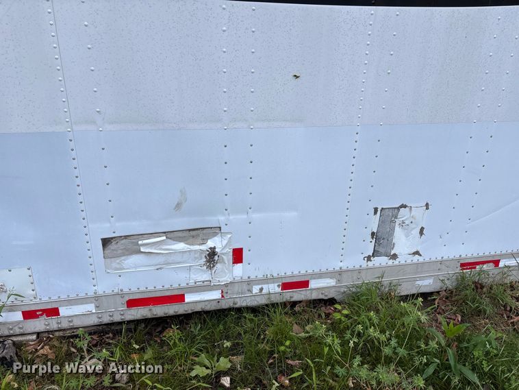 image for item FG0343 2001 Fruehuaf dry van trailer