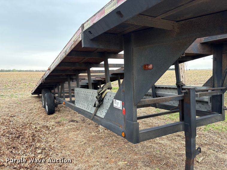 image for item FG2950 1999 Kaufman Trailers car carrier