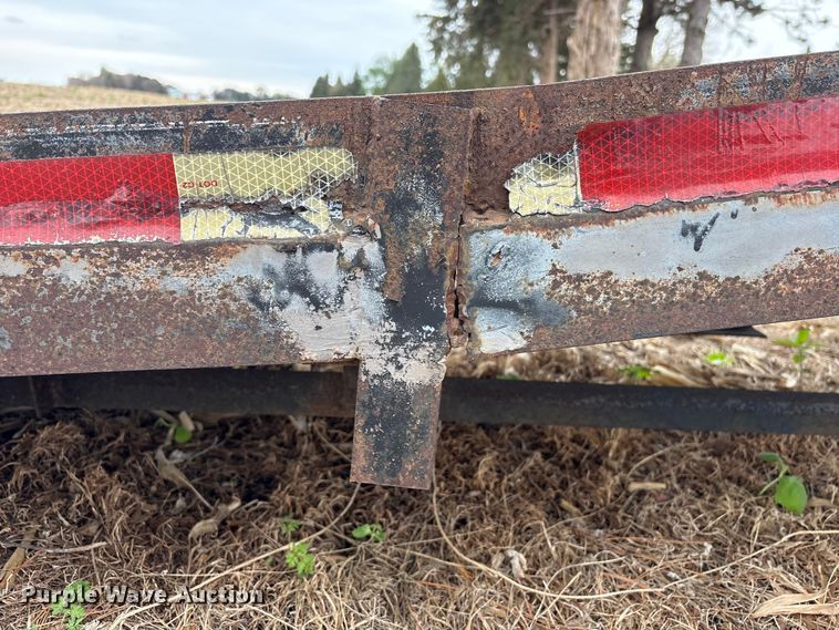 image for item FG2950 1999 Kaufman Trailers car carrier