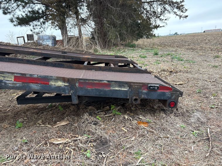 image for item FG2950 1999 Kaufman Trailers car carrier