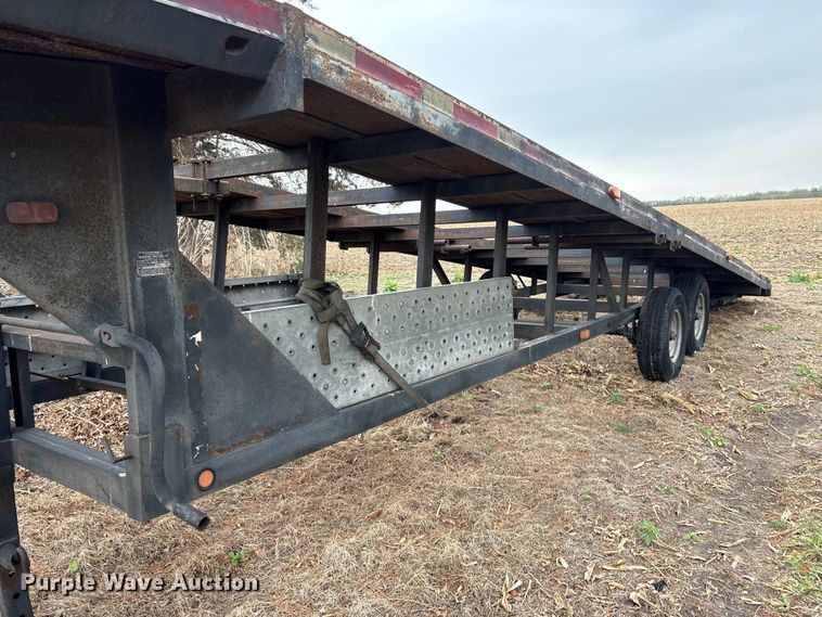 image for item FG2950 1999 Kaufman Trailers car carrier