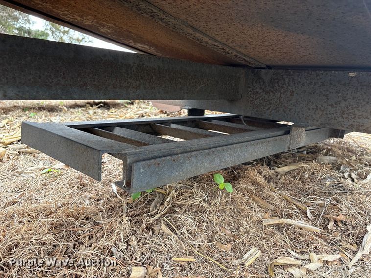 image for item FG2950 1999 Kaufman Trailers car carrier