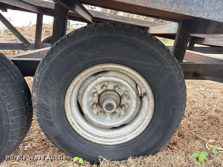 image for item FG2950 1999 Kaufman Trailers car carrier