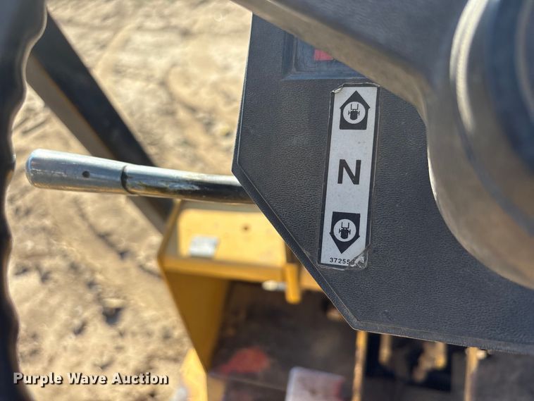 image for item FG2953 Caterpillar T40D forklift