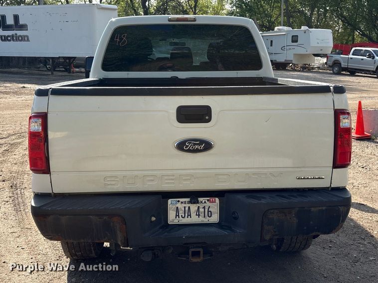 image for item FG2955 2014 Ford F250 Super Duty Crew Cab pickup truck