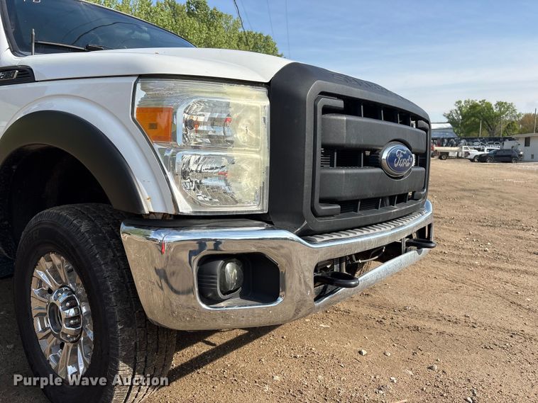 image for item FG2955 2014 Ford F250 Super Duty Crew Cab pickup truck