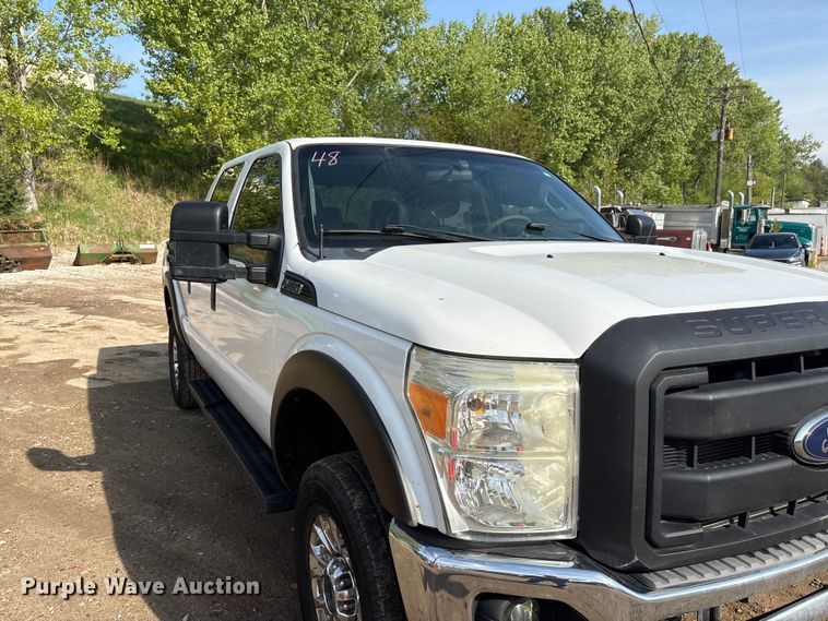 image for item FG2955 2014 Ford F250 Super Duty Crew Cab pickup truck