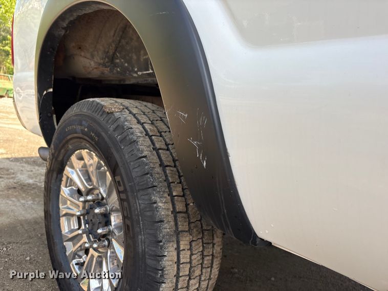image for item FG2955 2014 Ford F250 Super Duty Crew Cab pickup truck
