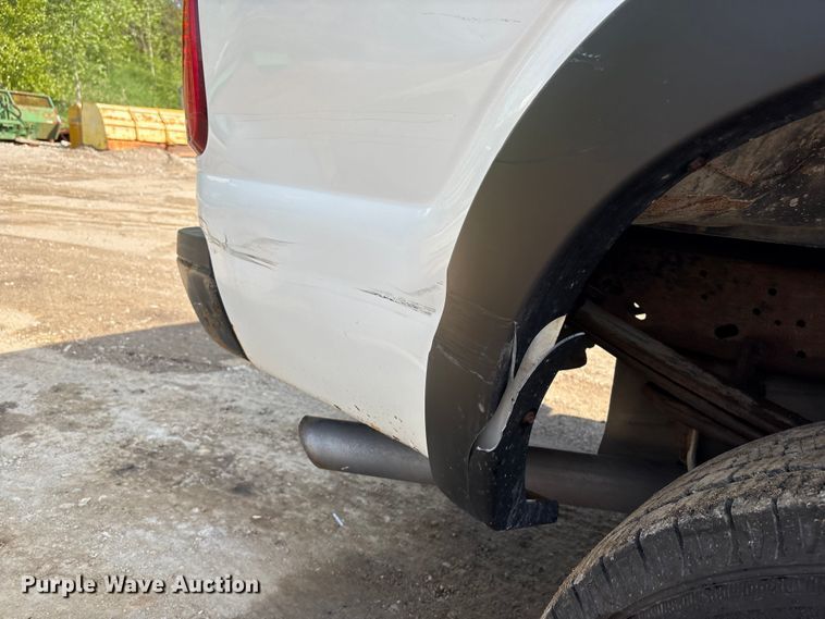 image for item FG2955 2014 Ford F250 Super Duty Crew Cab pickup truck