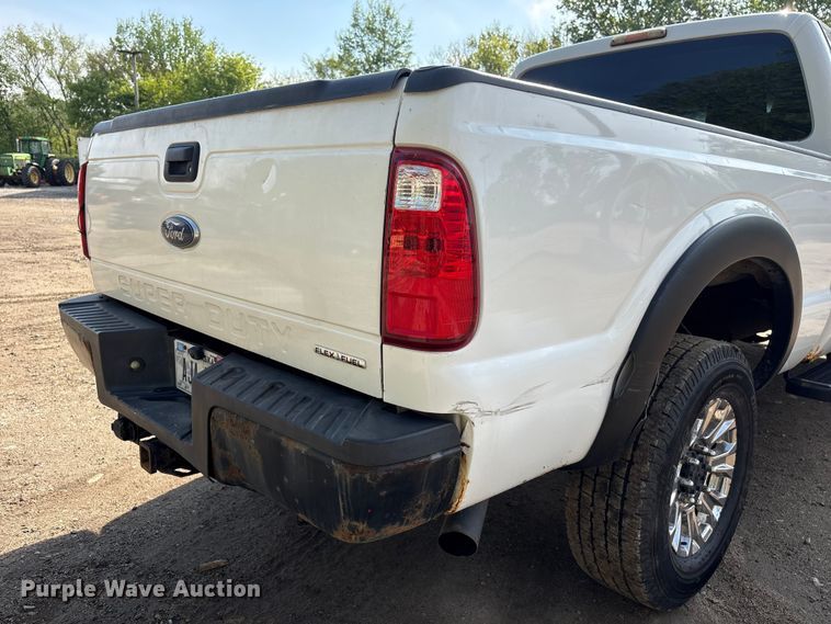 image for item FG2955 2014 Ford F250 Super Duty Crew Cab pickup truck