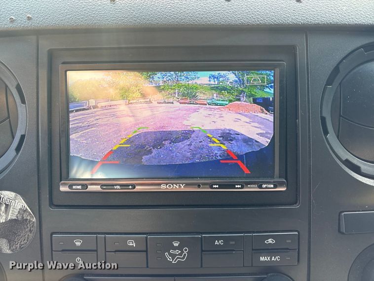 image for item FG2955 2014 Ford F250 Super Duty Crew Cab pickup truck