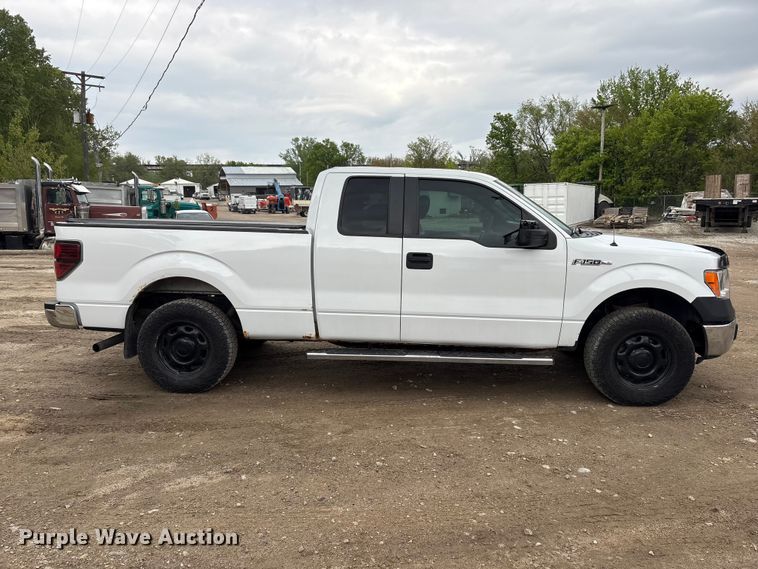 image for item FG2958 2014 Ford F150 Ext. Cab pickup truck
