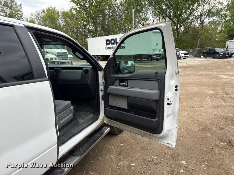 image for item FG2958 2014 Ford F150 Ext. Cab pickup truck