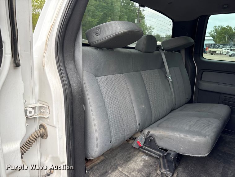 image for item FG2958 2014 Ford F150 Ext. Cab pickup truck