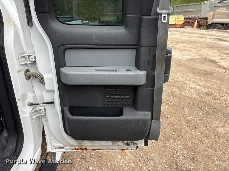 image for item FG2958 2014 Ford F150 Ext. Cab pickup truck